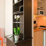 Appart'city Nantes شقة فندقية