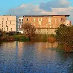 Appart'city Nantes شقة فندقية