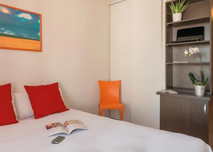 Aparthotel Appart'city Nantes 2*